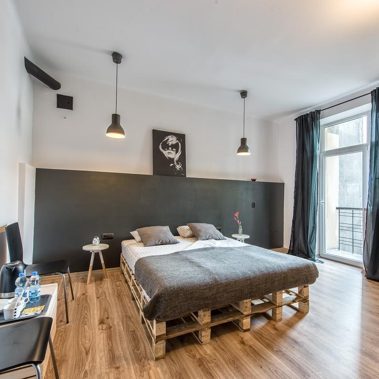 Apartamento con balcón