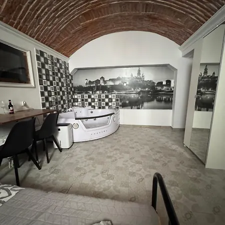Underground Jacuzzi Rooms-2