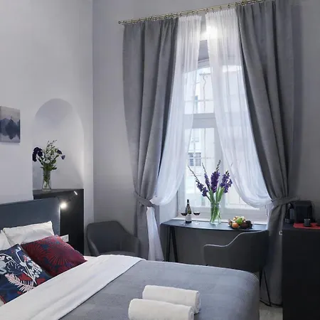 7 Heaven Elegant Rooms Krakow Old Town-2