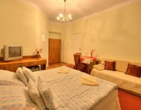 Aparthotel Astor-3